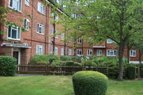Brent Apartment | Wonderful Apartment in Wembley