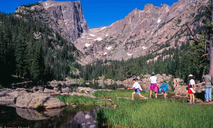 Aspen Brook House | Wonderful Cabin - Walk to RMNP & YMCA located in Beautiful Aspen Brook!