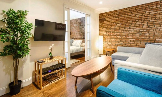 East Village House | Wonderful Clean 2 Bedroom In EV