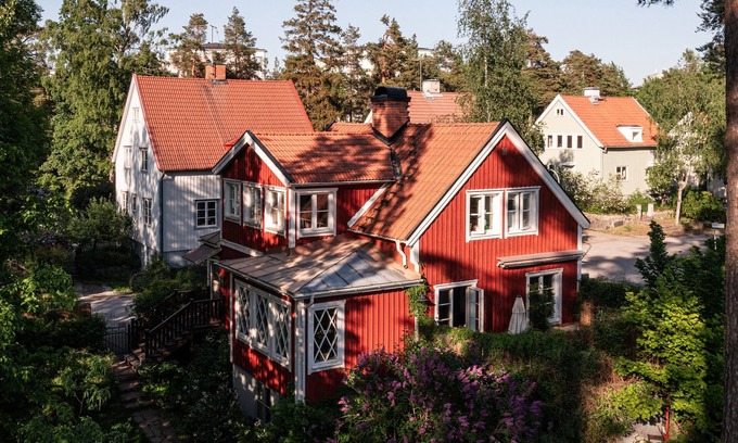 Enskededalen House | Wonderful family house with spa and sauna
