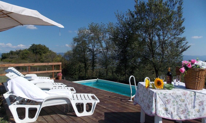 Barberino di Mugello Villa | Wonderful private villa with WIFI, private pool, TV, patio, pets allowed and panoramic view