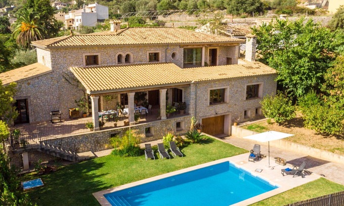 Mancor de la Vall Villa | Wonderful private villa with A/C, WIFI, private pool, hot tub, TV, patio and panoramic view