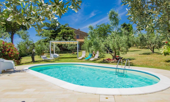 Capraia e Limite Villa | Wonderful private villa for 8 people with private pool, WIFI, TV, patio and panoramic view