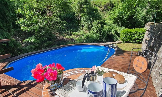 Casoli Villa | Wonderful private villa for 7 guests with private pool, WIFI, TV, terrace, pets allowed and park.