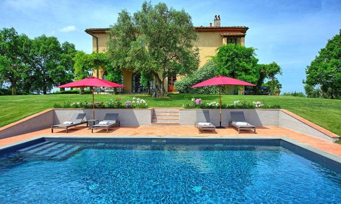Cerreto Guidi Villa | Wonderful private villa for 12 guests with WIFI, private pool, A/C, patio and panoramic view