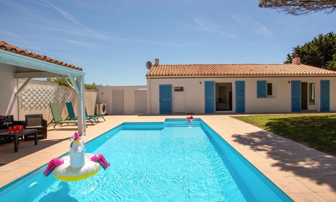 Prefailles House | Wonderful private villa for 6 people with private pool, WIFI, TV and terrace