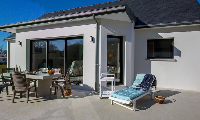 Beg-Meil House | Wonderful private villa for 4 people with WIFI, TV, terrace and pets allowed