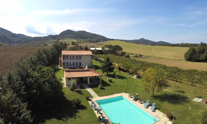 Pomarance Villa | Wonderful private villa for 20 people with private pool, WIFI, TV, terrace and panoramic view