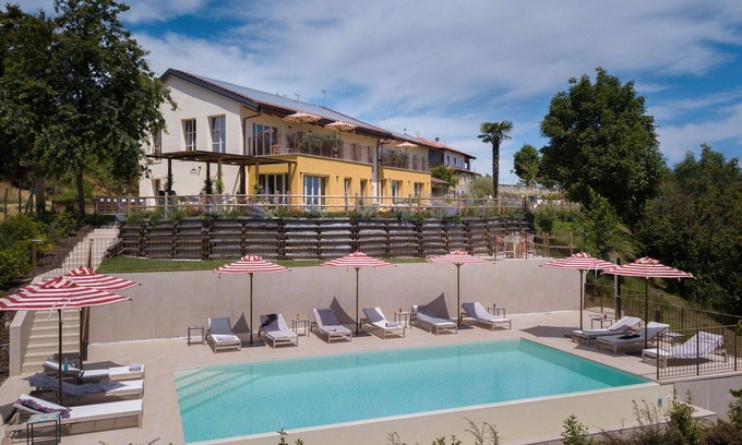 Monteu Roero Villa | Wonderful private villa for 26 guests with private pool, WIFI, A/C and patio, close to Alba