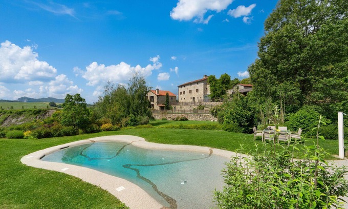 Firenzuola Villa | Wonderful private villa for 18 people with A/C, WIFI, private pool, TV, patio and panoramic view