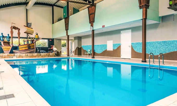 Willemsdorp House | Wonderful private villa for 6 guests with pool, WIFI, TV and terrace