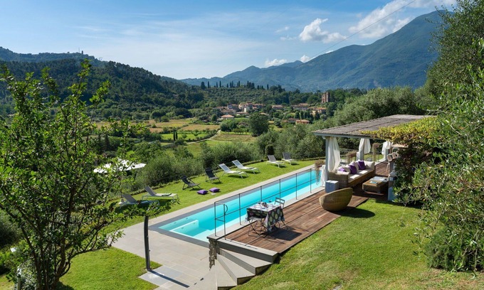 Camaiore Villa | Wonderful private villa with sauna, hot tub, private pool, WIFI, A/C, TV, patio, close to Viareggio