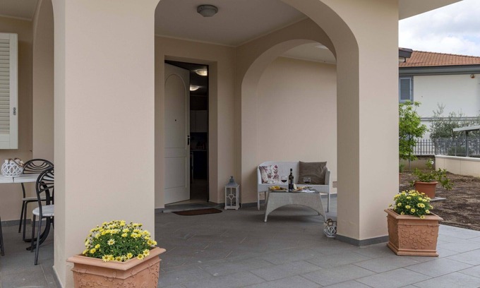 San Rocco House | Wonderful private villa for 4 people with WIFI, TV and patio