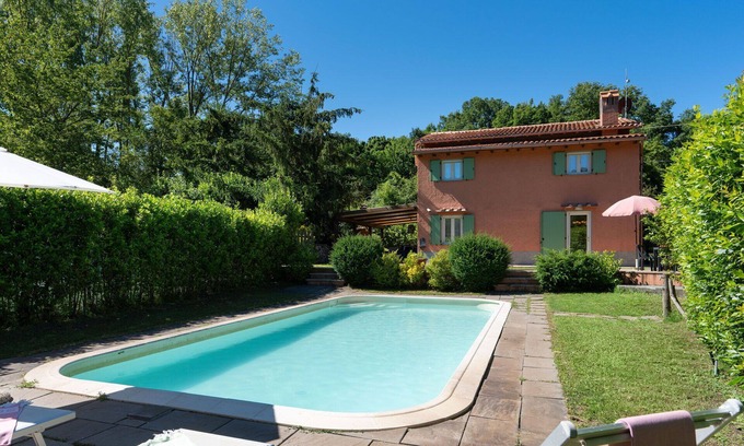 Scarperia Villa | Wonderful private villa for 6 guests with private pool, A/C, WIFI, TV, patio and panoramic view