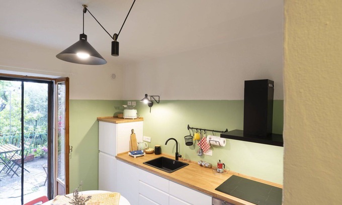 Civezza House | Wonderful private villa for 2 people with WIFI, terrace and panoramic view