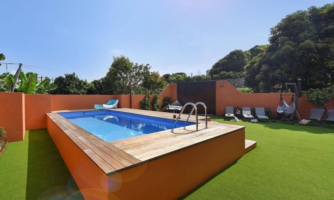 Arucas House | Wonderful private villa for 10 people with private pool, WIFI, TV, patio and parking