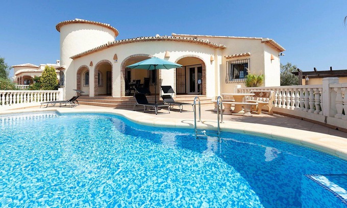 Rafol de Almunia Villa | Wonderful private villa for 5 guests with WIFI, private pool, A/C, TV, patio and panoramic view