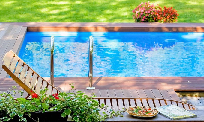 Matulji House | Wonderful private villa with hot tub, WIFI, private pool, A/C, TV, patio and pets allowed
