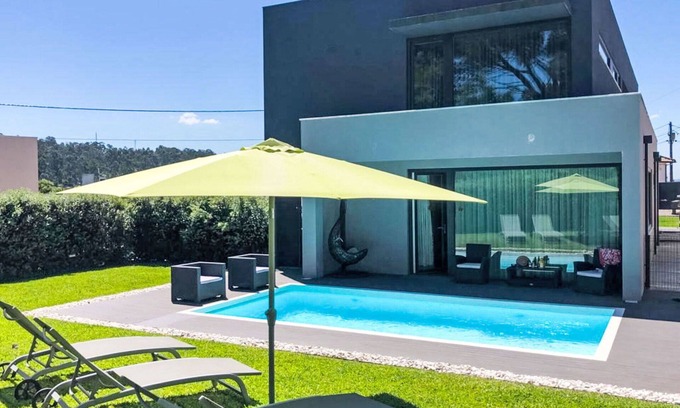 Cardielos House | Wonderful private villa for 8 people with private pool, WIFI, TV and terrace