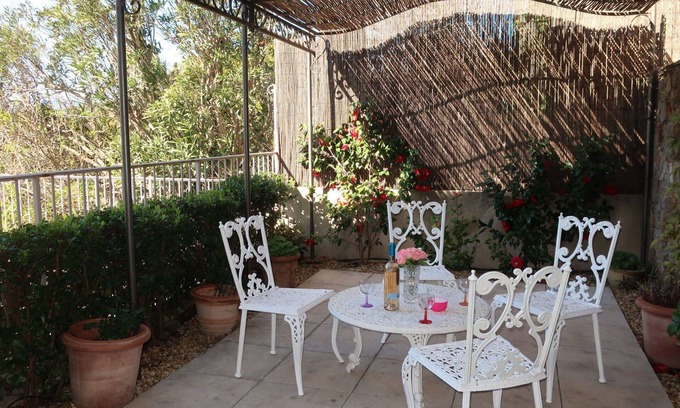 Grimaud House | Wonderful villa for 4 guests with WIFI, TV, terrace and panoramic view