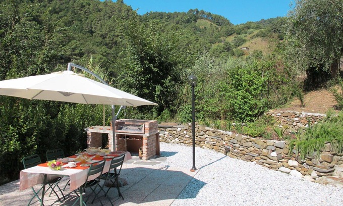 Massa House | Wonderful villa for 4 guests with TV, terrace and parking