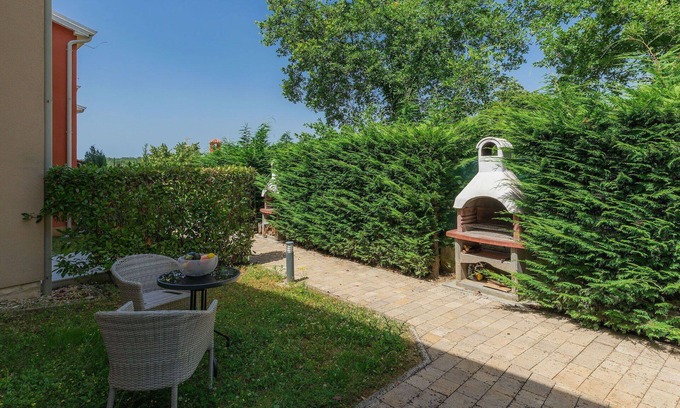 Pelegrin House | Wonderful villa for 6 guests with private pool, A/C, WIFI, TV, terrace, pets allowed and parking