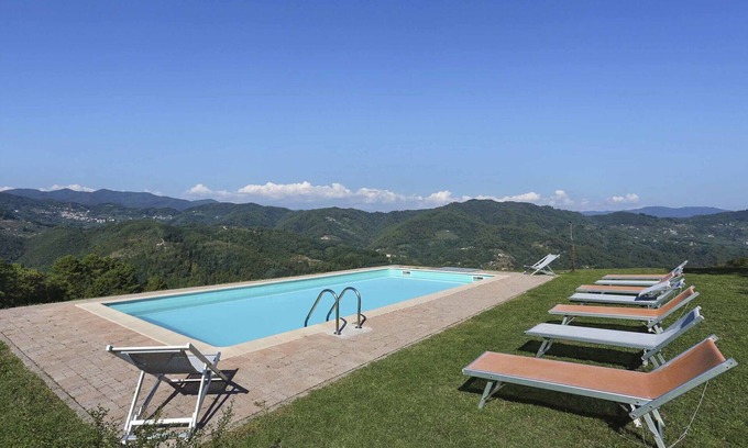 Villabuona Villa | Wonderful villa with private pool, WIFI, TV, veranda, panoramic view and parking, close to Lucca