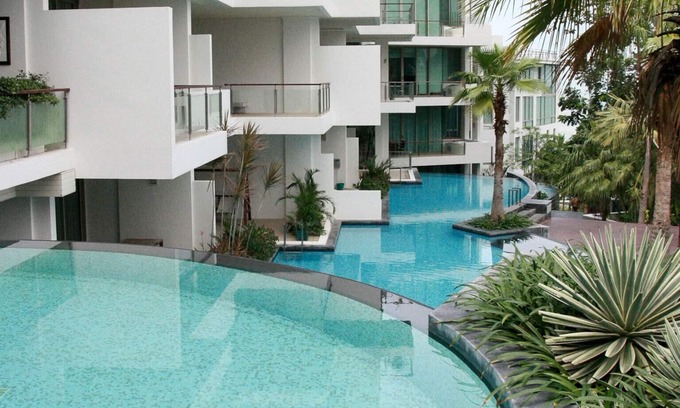 North Pattaya Condo | Wong Amat Beachfront Condo & Garden View