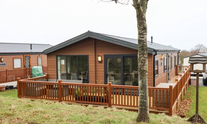 Dunbar Cottage | WOODPECKER LODGE, family friendly, with a garden in Dunbar