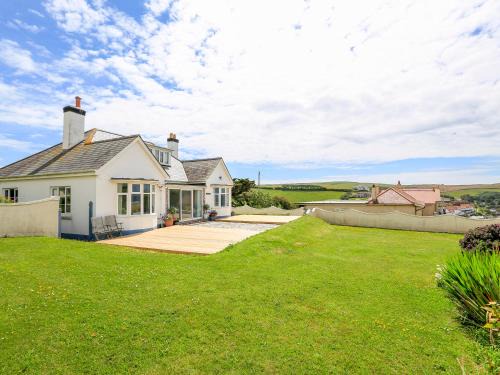 Hope-Cove House | Woolmancliffe