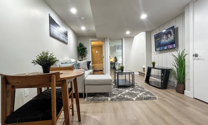 Calgary Apartment | Work, Rest & Exercise | Calgary suite | Near Airport & Banff Route