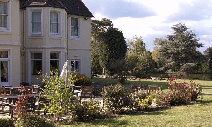Worplesdon Hotel | Worplesdon Place Hotel