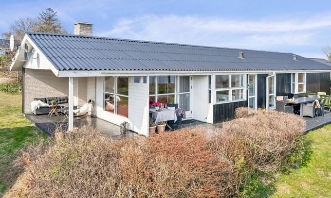 Odde House | "Wrage" - from the sea by Interhome