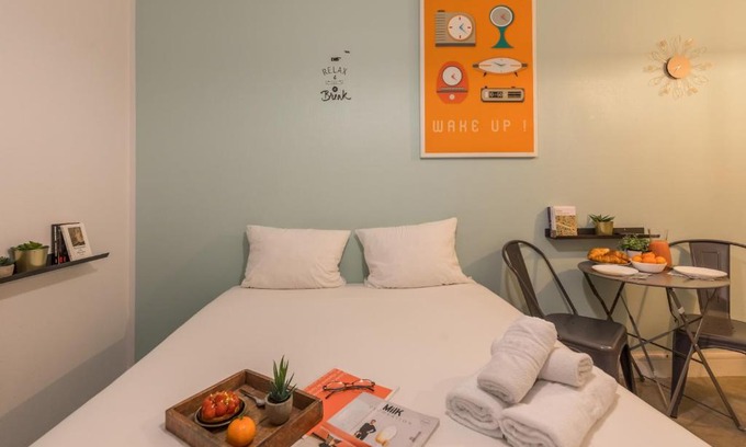Quartier de Rochechouart Apartment | WS Montmartre - Sacré Coeur
