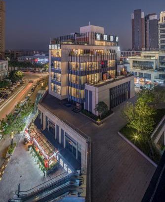 Chongqing Hotel | Wuyu Hotel - Chongqing Jiangbei Airport & Light Rail