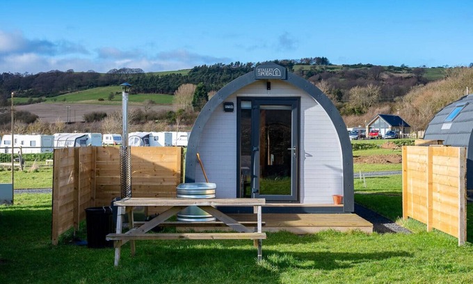Guisborough Cabin | Wyke Lodges - Pod 2