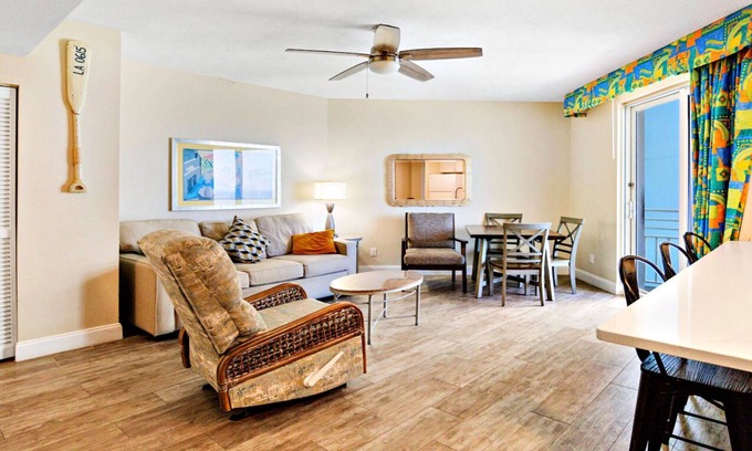 Brush - Stewarts Condo | Wyndham Ocean Walk Resort Daytona Beach - Direct Oceanfront 2-bedroom condo 1001