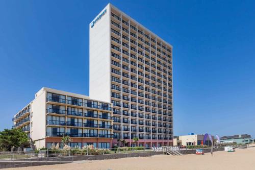 Northeast Virginia Beach Hotel | Wyndham Virginia Beach Oceanfront