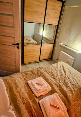 Kowary Apartment | WYPOSAŻONY APARTAMENT, 10 KM szlakiem na Śnieżkę, otoczony górami i spokojem