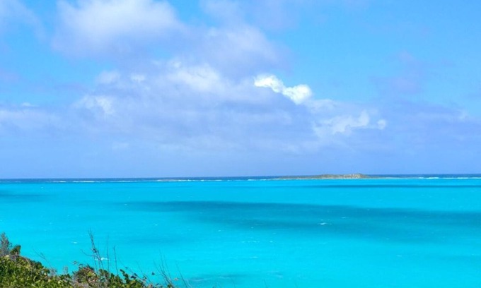 George Town House | Xanadu House.Featured on HGTV's Bahama's Life. A Captivating Caribbean Hideaway.