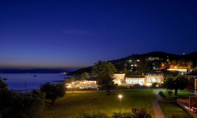 Ouranoupoli Hotel | Xenia Ouranoupolis