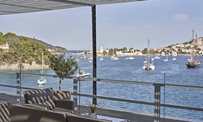 Poros Hotel | Xenia Poros Image Hotel