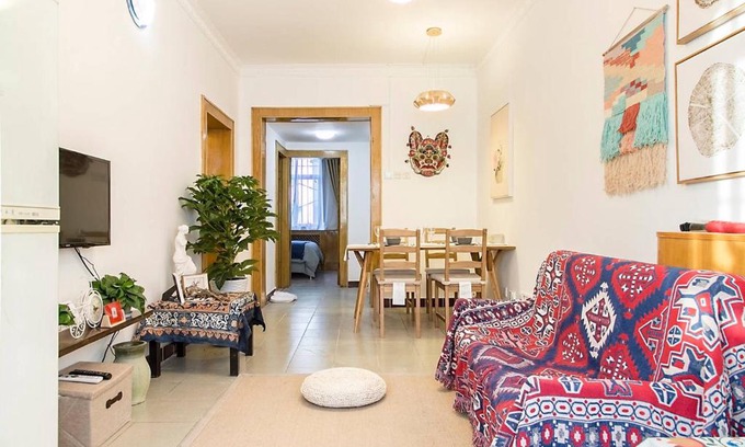 Xi’an City Center Apartment | Xi’an Beilin·Yongning Gate· Locals Apartment 00002790