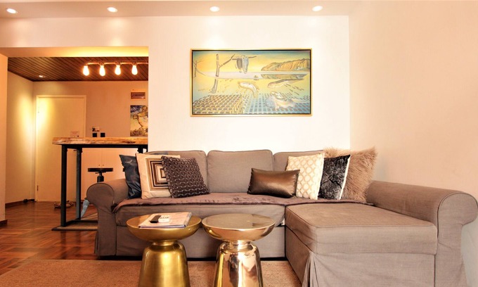 Huangpu Apartment | Xintiandi Dali-theme Gallery Suite, slps 6