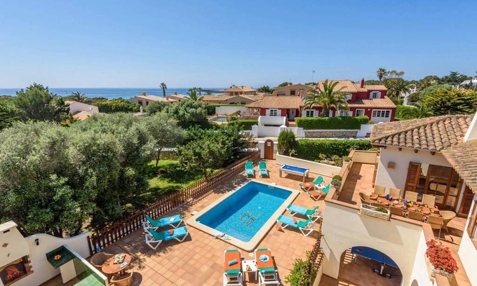 Son Xoriguer Villa | Xoric 5 bedroom villa, Cala'n Bosch