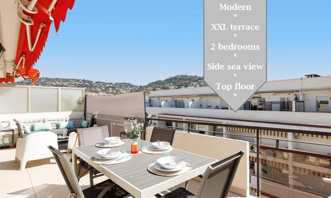 Cannes City Centre Apartment | XXL 2 beds with XXL terrace next to Martinez Hotel