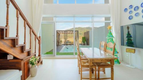 Yangyang House | Yangyang Labianrose Poolvilla