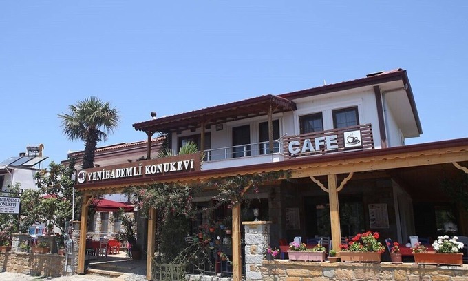 Yenibademli Hotel | Yeni Bademli Konukevi