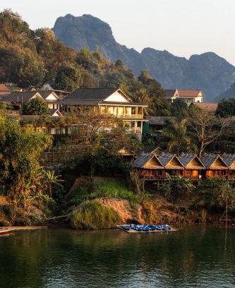 Nong Khiaw House | Yensabai Bungalow River view