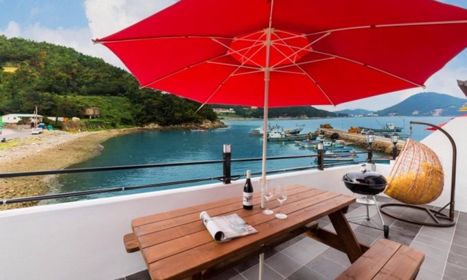 Dolsan-eup House | Yeosu Ocean View Pension